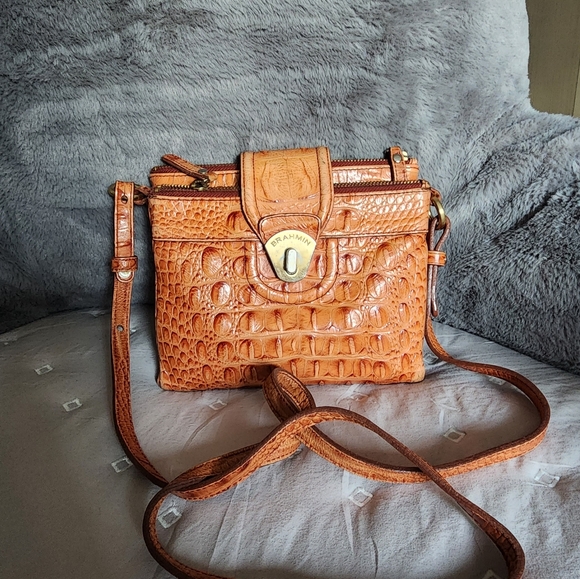 Gently used Brahmin crossbody - Picture 7 of 8
